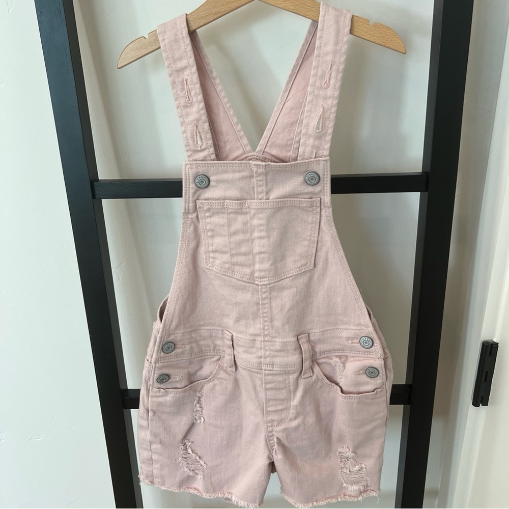Girls denim overall shorts lot 7/8 - Picture 2 of 9